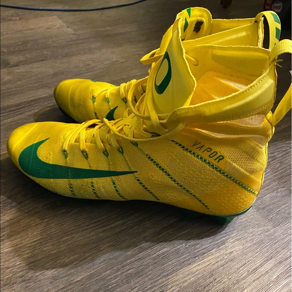 Men’s Oregon Nike Vapor Untouchable 3 Elite - Picture 2 of 4